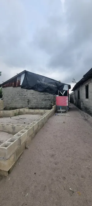 Photo - 3bdrm Block of Flats in Okun-Ajah, Lekki for sale
