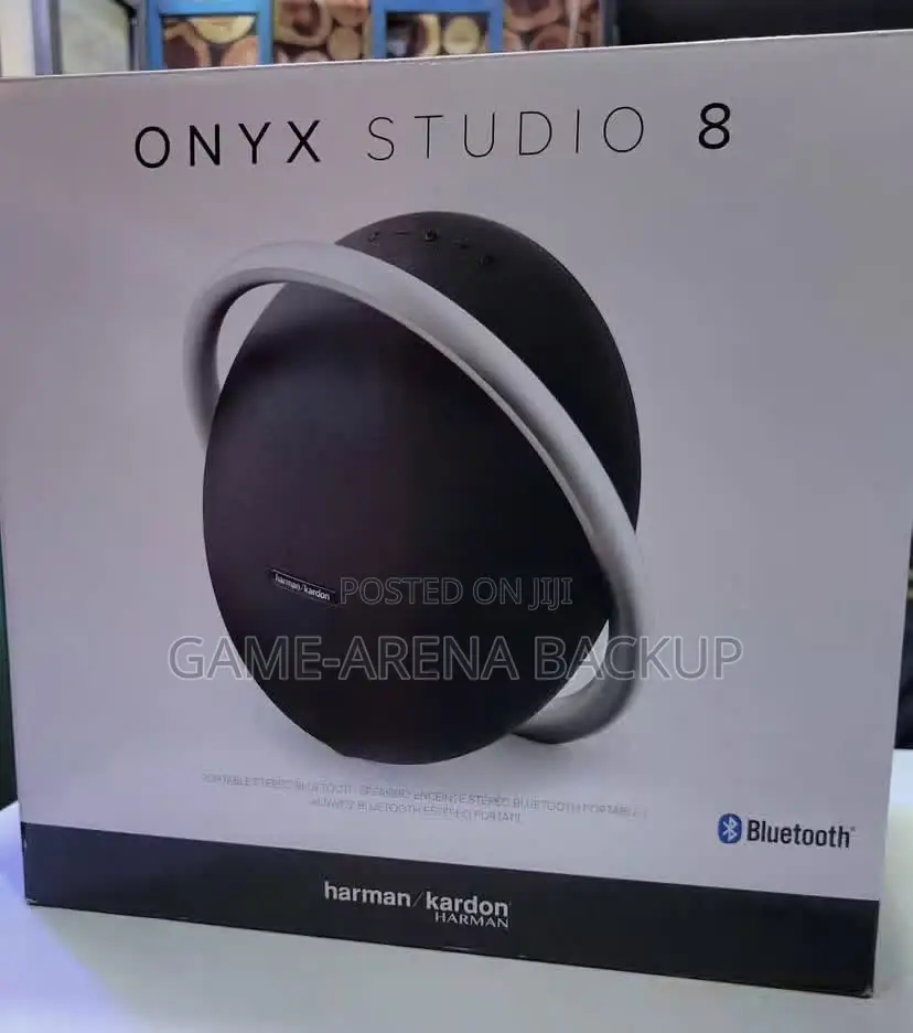 Onyx Studio 8