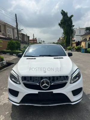 Photo - Mercedes-Benz GLE-Class 2016 White
