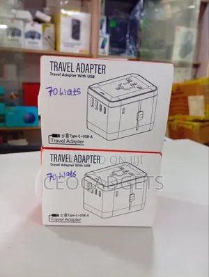 Universal Travel Adapter 70w