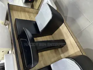 Black Square Wc
