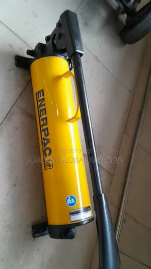 P80, Two Speed, Ultima Steel Hydraulic Hand Pump