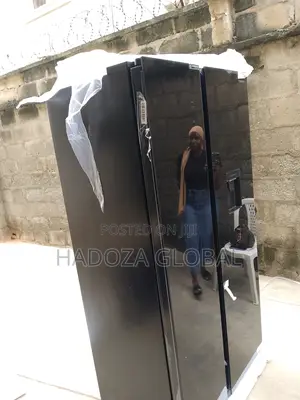Kitchen Refrigerator - Hisense Two Door 529l + Dispenser