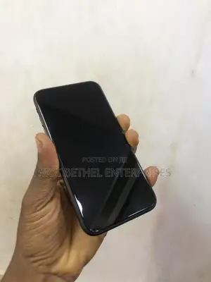 Apple iPhone XR 64 GB Black