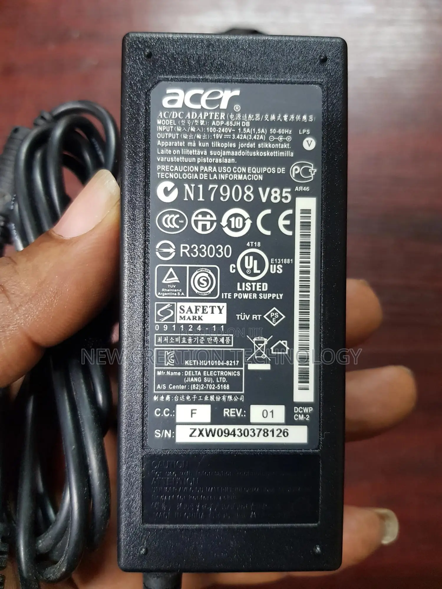 Acer Adp-65jh Db 65w 5.5×1.7mm Jack Ac Charger