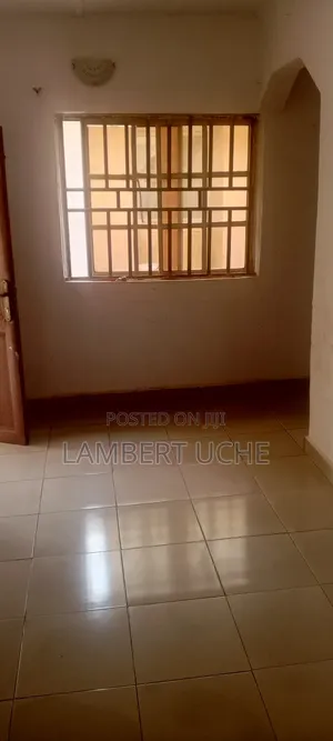 Photo - 1bdrm Block of Flats in Dutse-Alhaji for rent