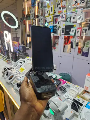 Zealot Portable Wireless Speaker Phone Stand