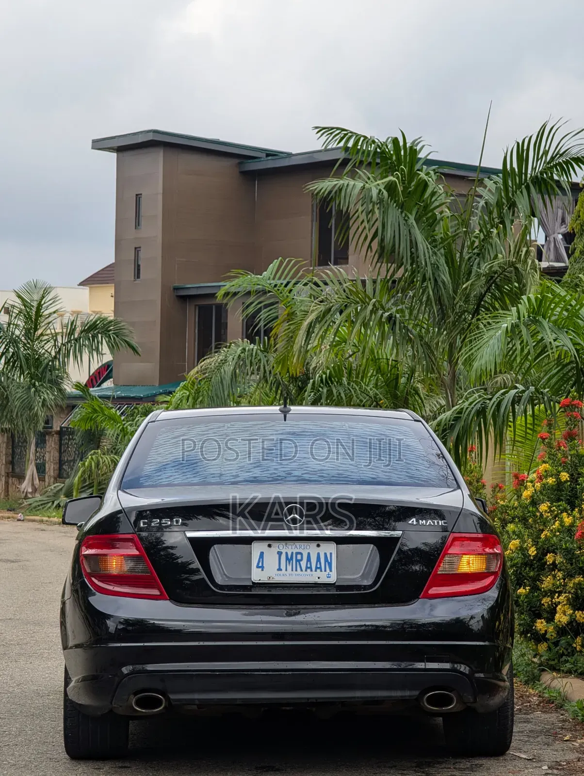 Mercedes-Benz C300 2010 Black