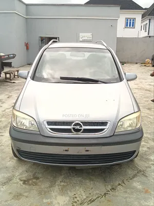 Photo - Opel Zafira 2003 Silver