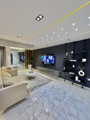 Luxury 1 Bedroom Apartment