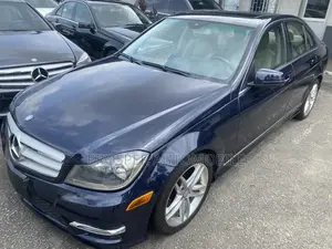 Mercedes-Benz C300 Luxury 4Matic Sedan AWD (3.5L 6cyl 7A) 2013 Blue