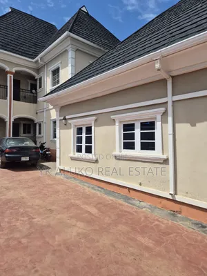 9bdrm Bungalow in Mubo Estate Agric, Ilorin South for sale