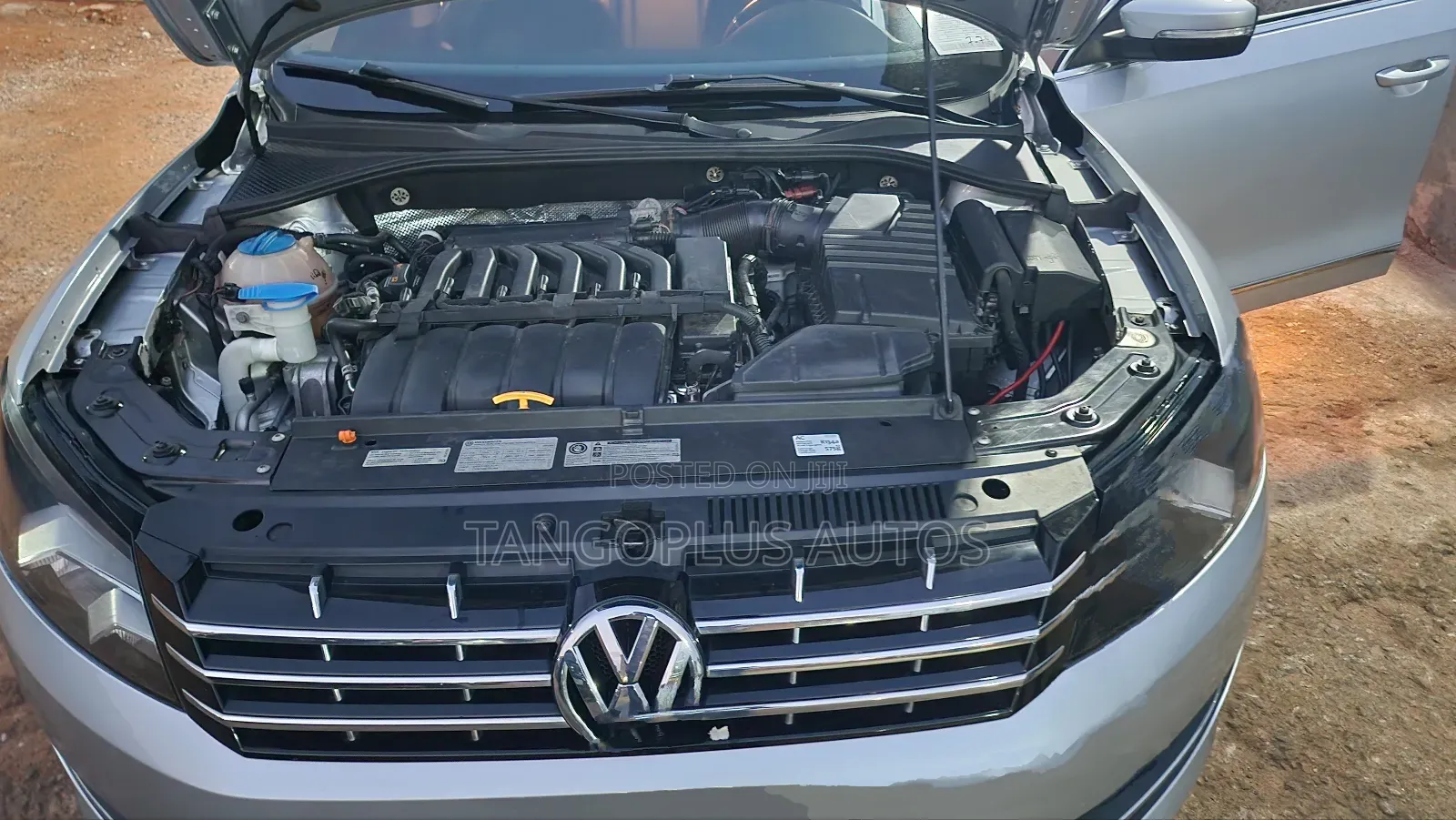 Volkswagen Passat 2013 Silver