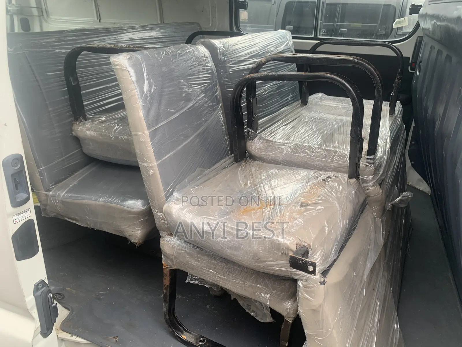 Toyota Grand HiAce 2005 White