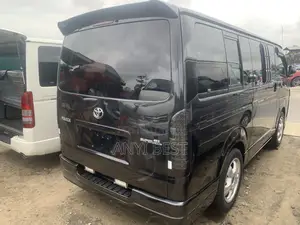 Toyota HiAce 2008 Black