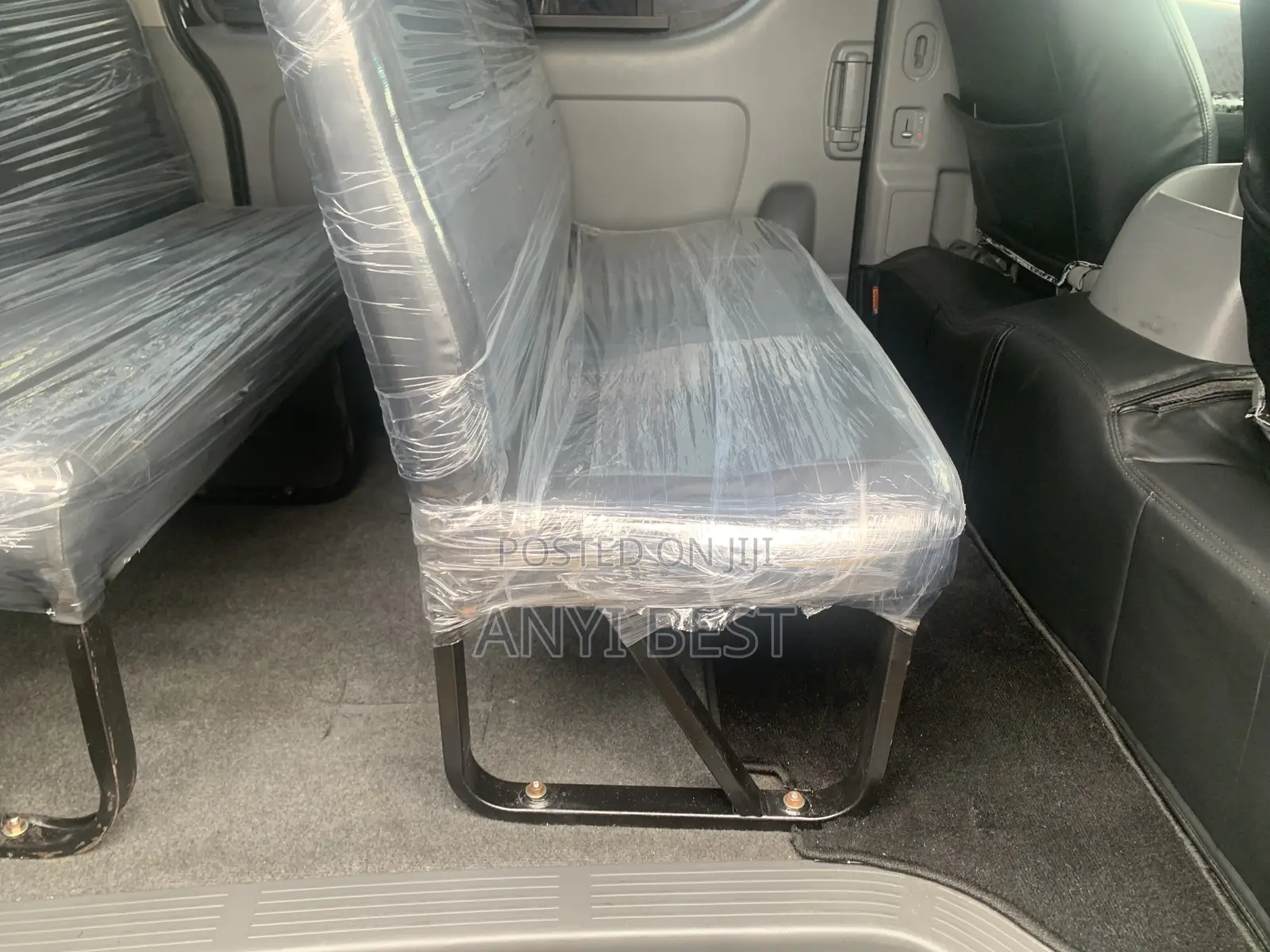 Toyota HiAce 2008 Black