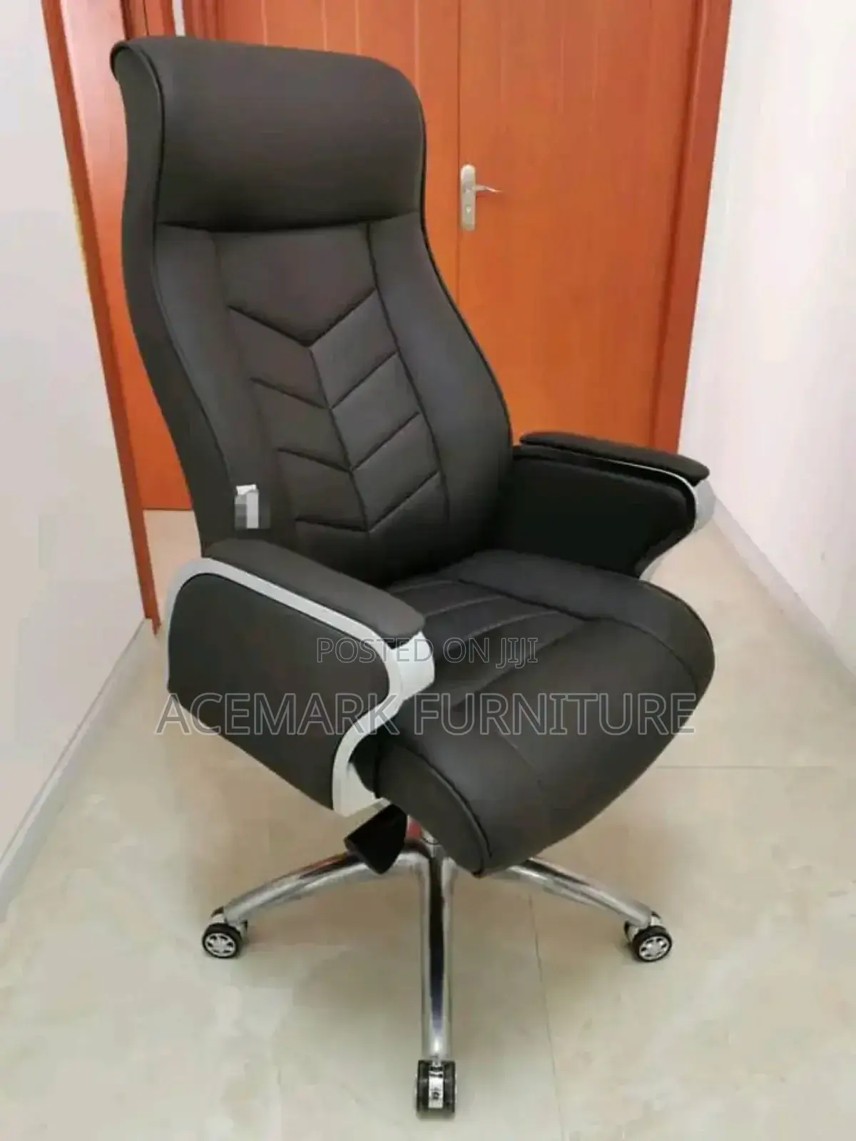 Executive Office Chair