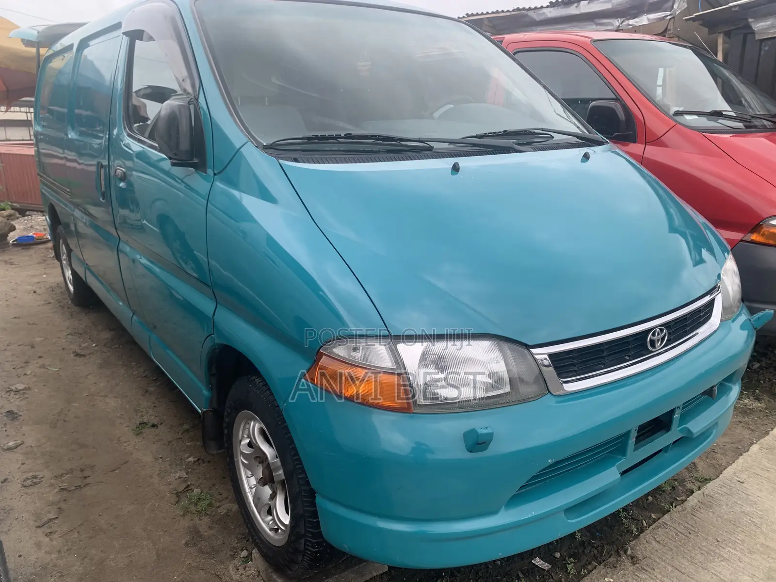 Toyota Grand HiAce 2002 Green