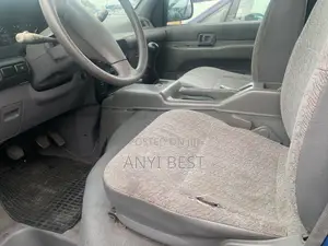 Nissan Serena 1993 Blue