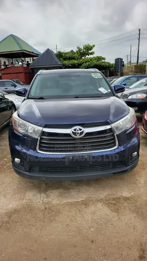 Photo - Toyota Highlander XLE 4dr SUV (3.5L 6cyl 6A) 2015 Blue