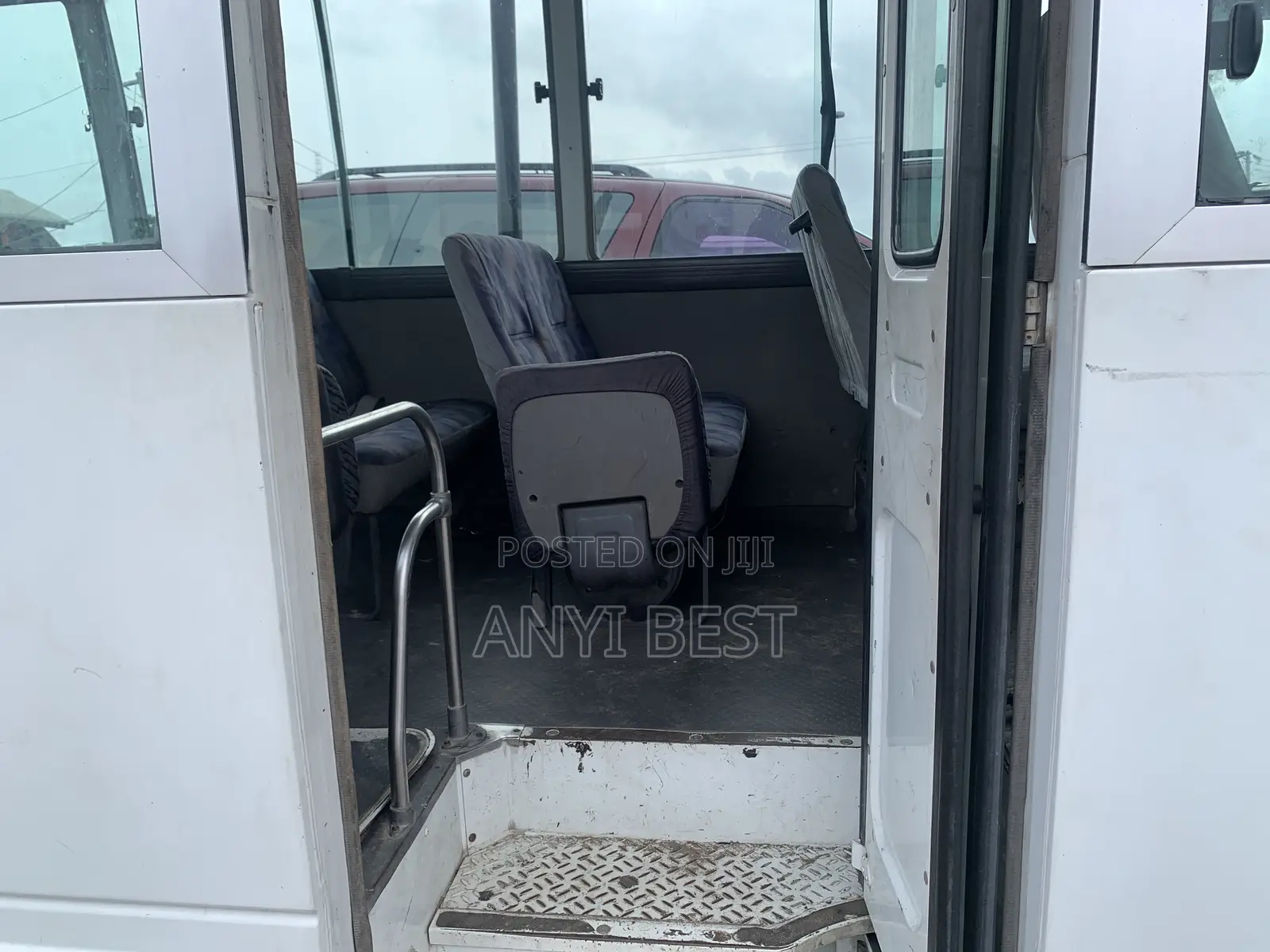 Nissan Civilian 2010 White