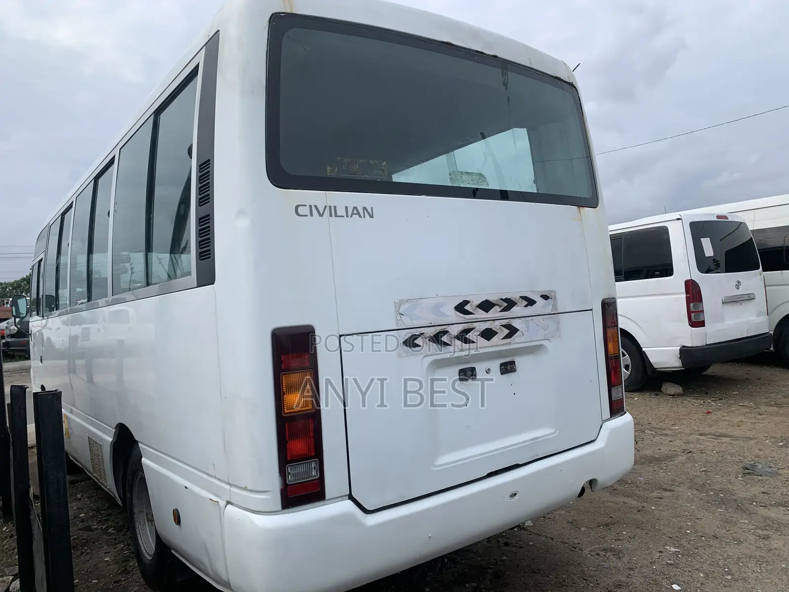 Nissan Civilian 2010 White