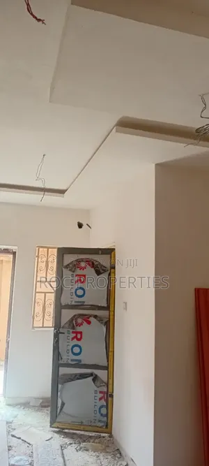 Mini Flat in Durumi for rent