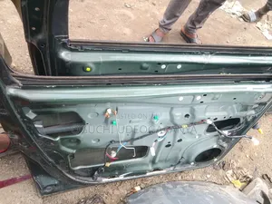 Front Door for Toyota Sienna 2000