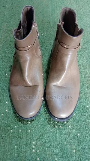 Ankle Shoe