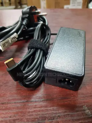Lenovo Sa10m13950 65w Usb-C Ac Charger