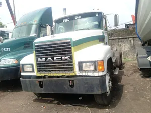 Mack Ch Truck White 1998