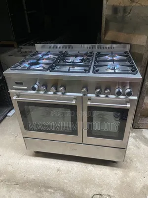 Delonghi 90cm Dual Fuel Range Cooker, Gas and Electric Oven