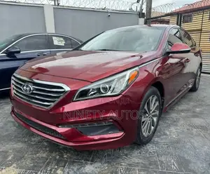 Hyundai Sonata Sport 4dr Sedan (2.4L 4cyl 6A) 2015 Pink