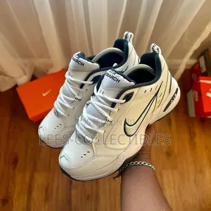 Nike Air Monarch Iv Sneakers