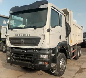 Durable Howo Trucks 6x4 10 Tires And 8x4 12 Tires Available