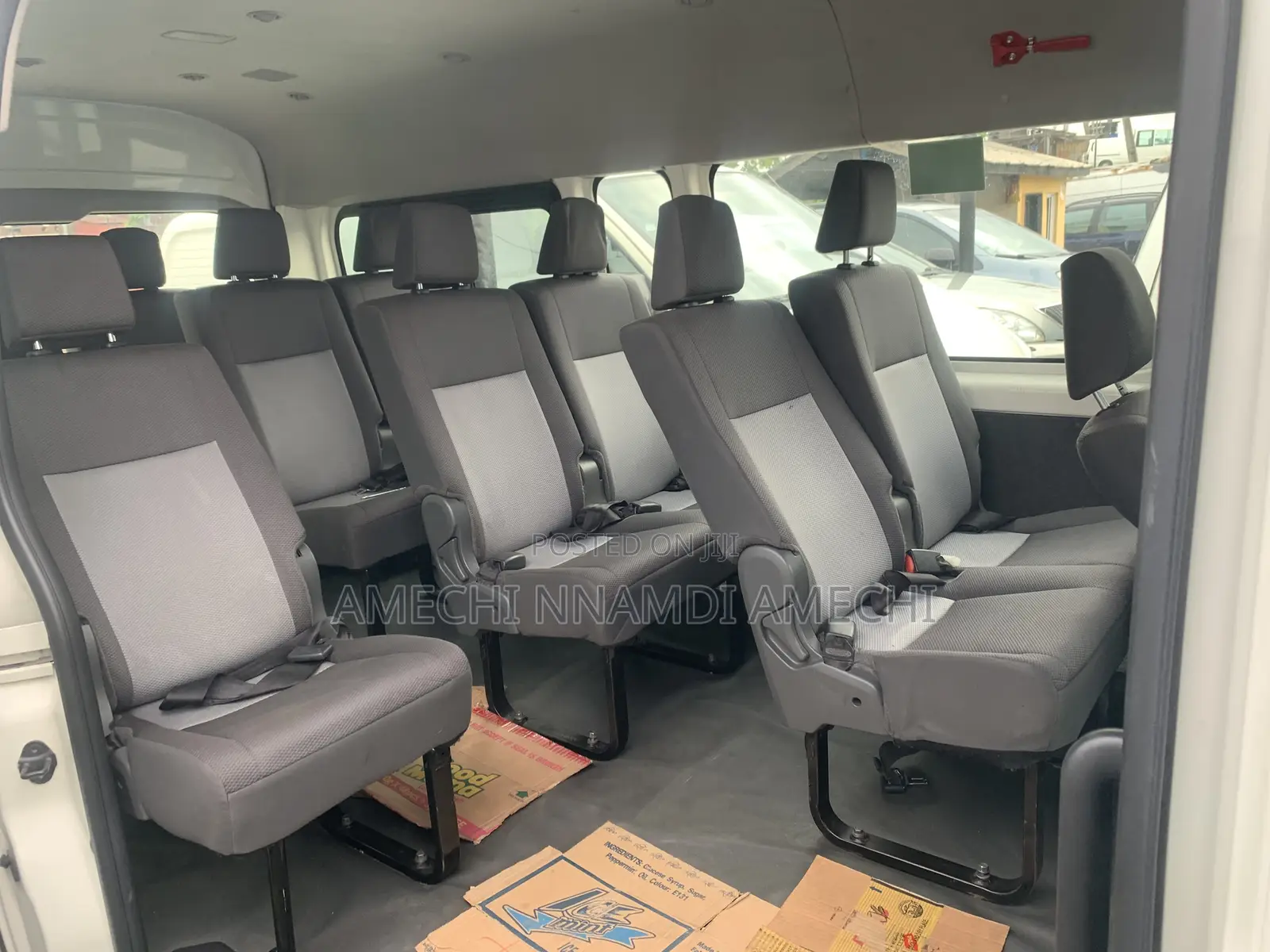 Toyota HiAce 2021 White