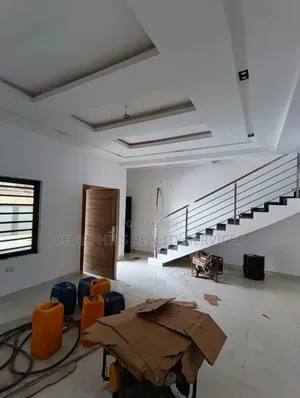 4bdrm Duplex in Lekki for rent
