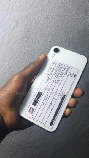 Photo - New Apple iPhone XR 64 GB White