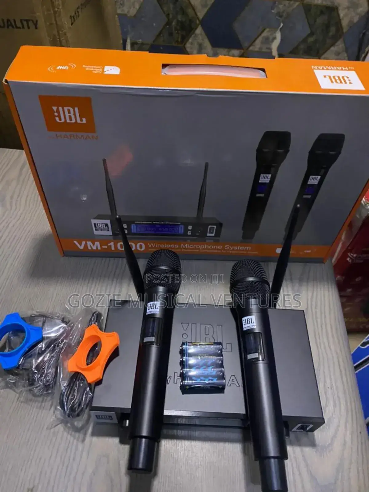 Professional Wireless Microphone JBL Vm 1000