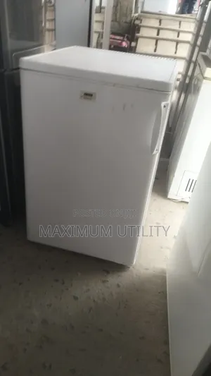 Zannusi Clean German Used Single Door Table Top Fridge