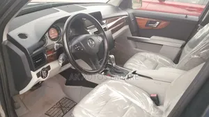 Mercedes-Benz GLK-Class 2009 Gray