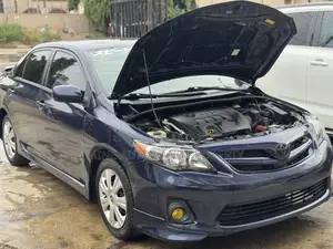 Toyota Corolla S 4dr Sedan (1.8L 4cyl 4A) 2011 Blue