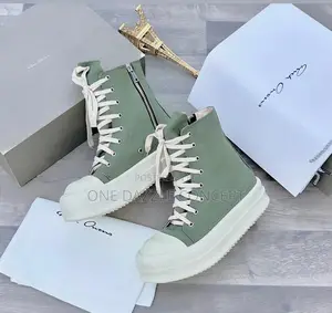 Rick Owen High Tops Chunky Lace