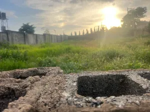 Land for Sale 800sqm in an Estate