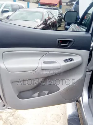 Toyota Tacoma 2015 Silver