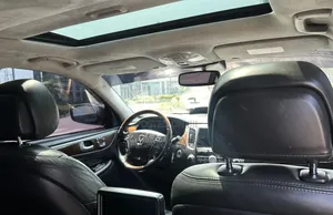 Hyundai Equus Signature 2012 Black