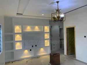 2bdrm Block of Flats in Port-Harcourt for rent