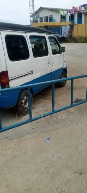 Suzuki APV Minibus 2016