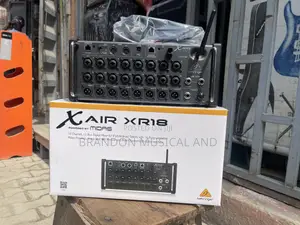 Behringer Digital Mixer