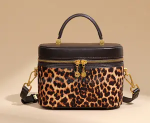Photo - Quality Women Classy Bag